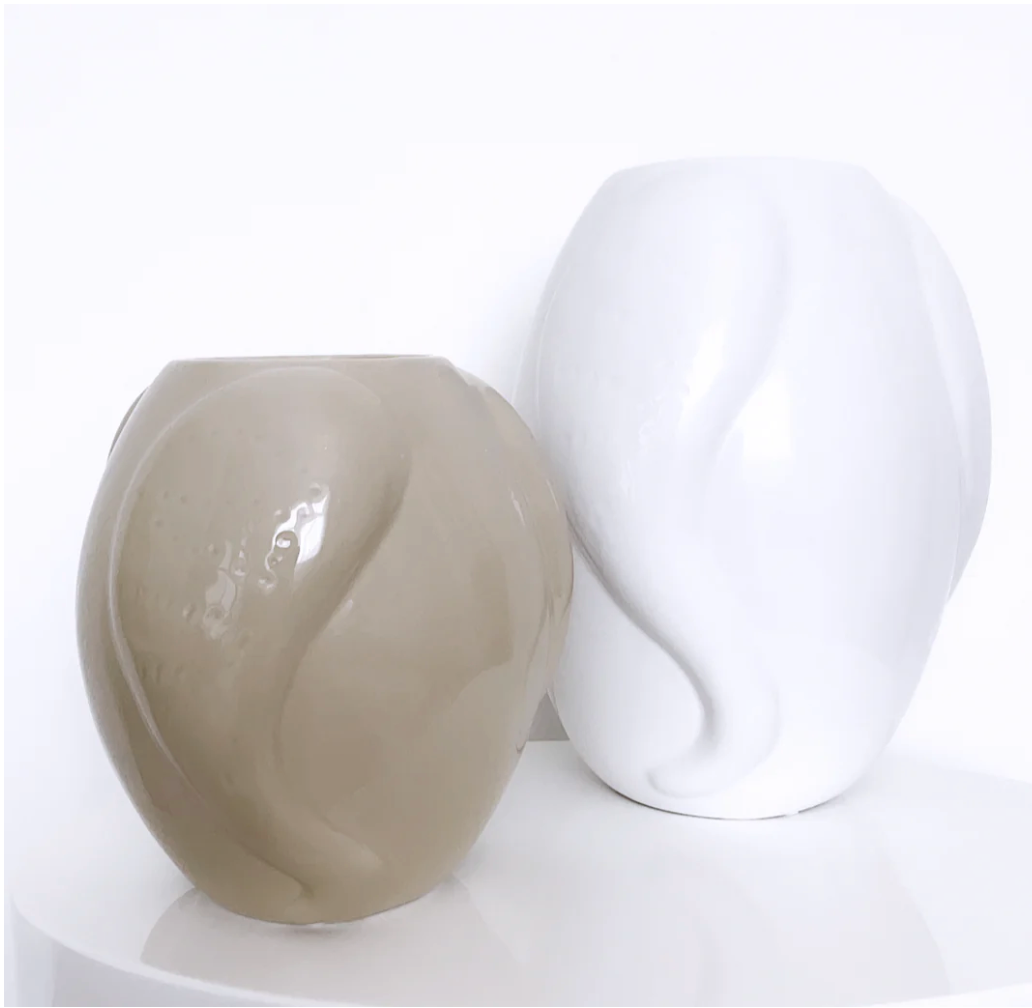 Parker Vase - Medium White Gloss