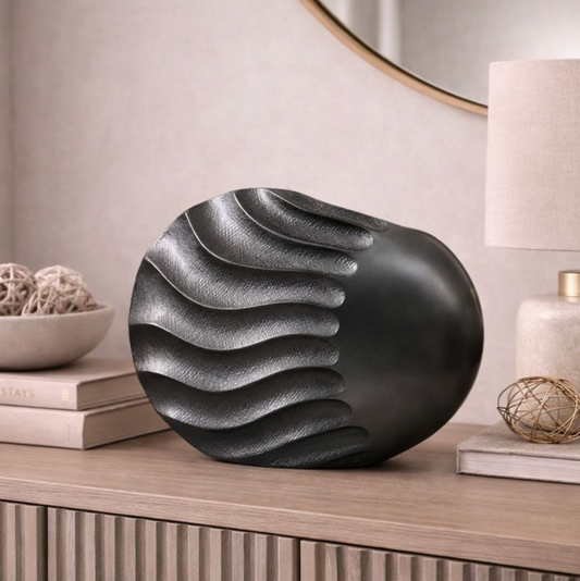 Pearl Drift Wave Vase