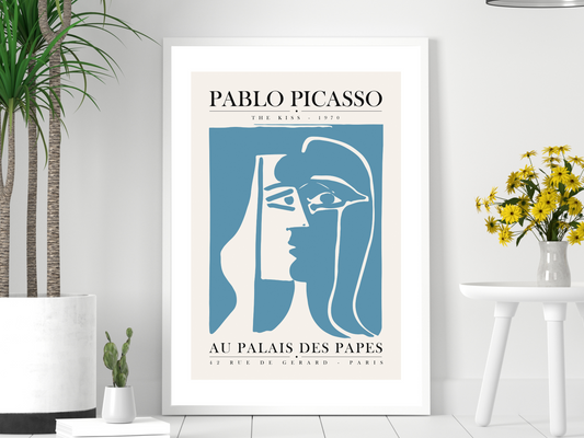 Picasso The Kiss