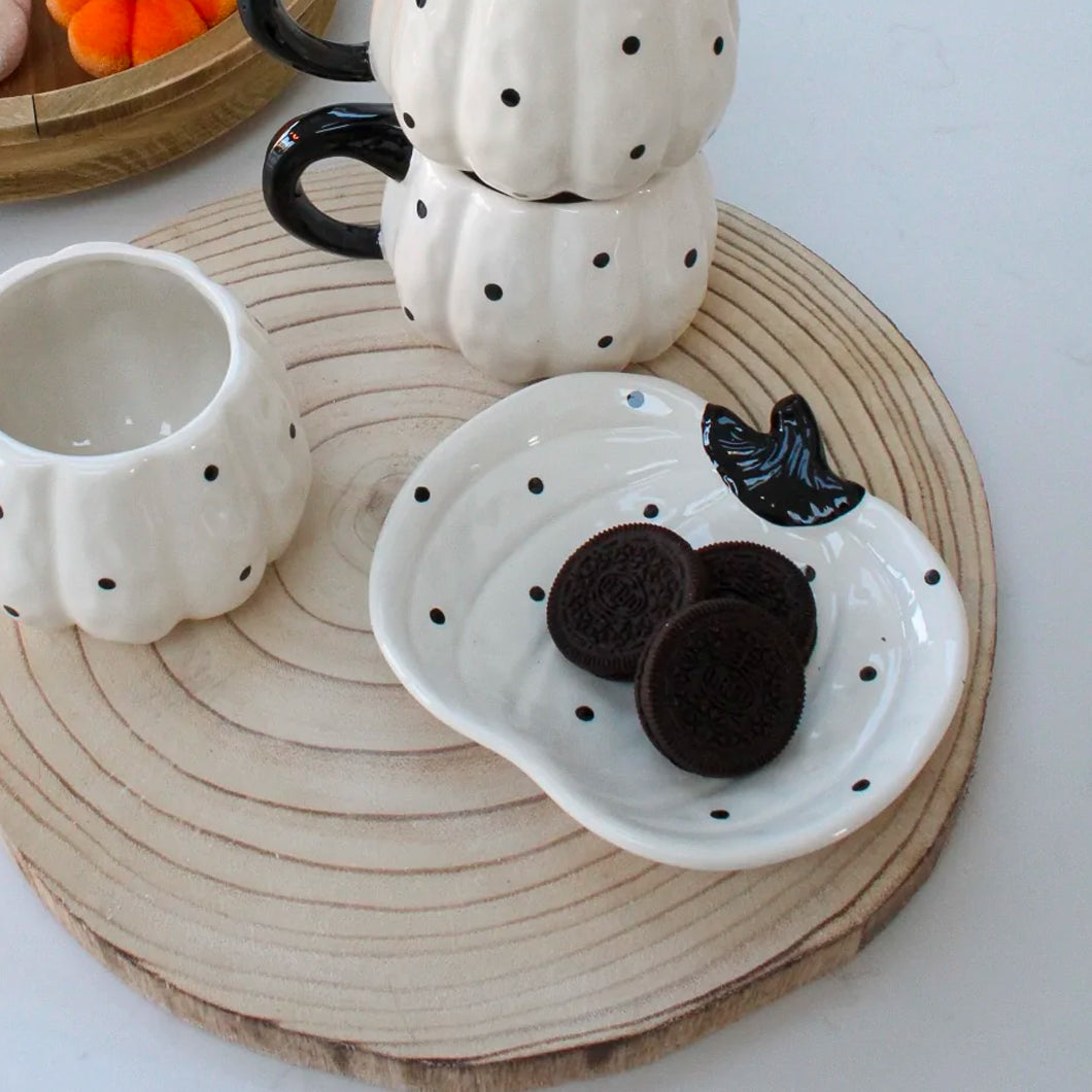 Dotty Pumpkin Plate