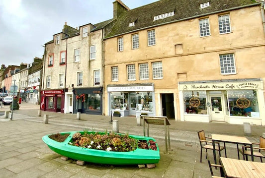 Why Shopping Local Matters More Than Ever This Season