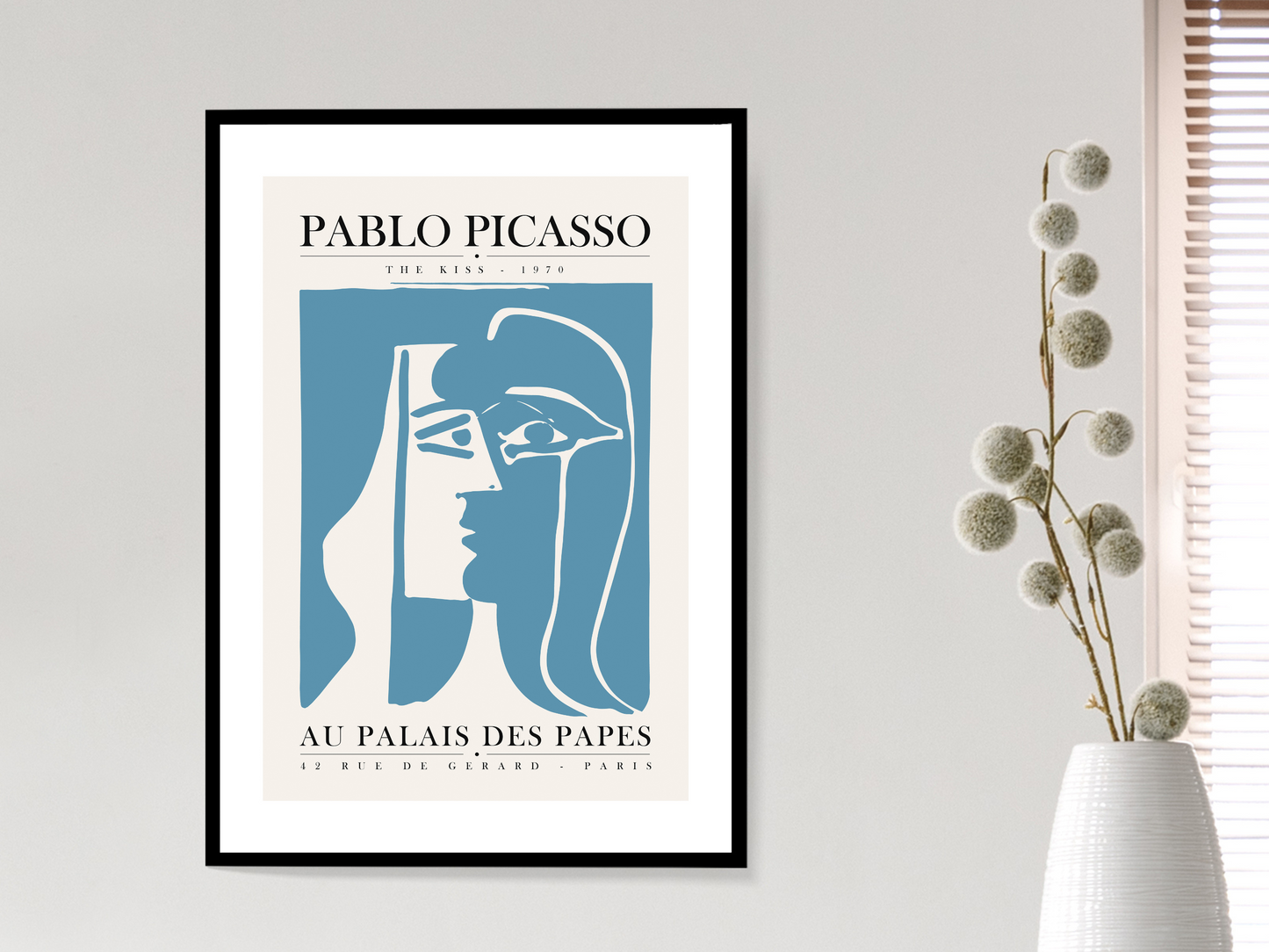 Picasso The Kiss