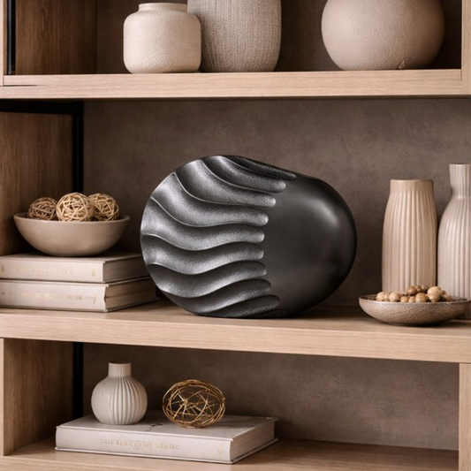 Pearl Drift Wave Vase